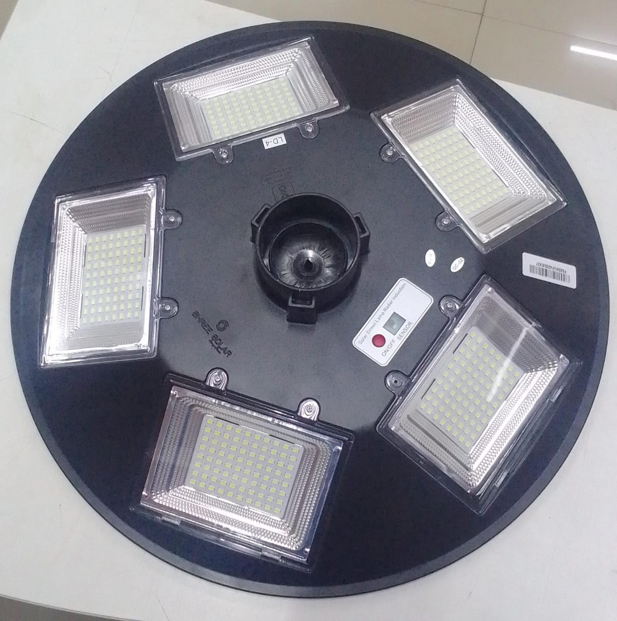 solar sensor street lamp